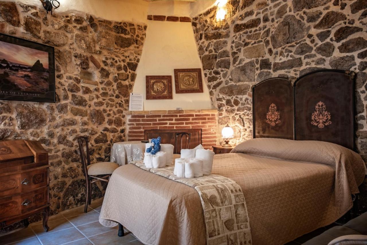 Domo Sa Barra Bed & Breakfast Sant'Antioco Ngoại thất bức ảnh