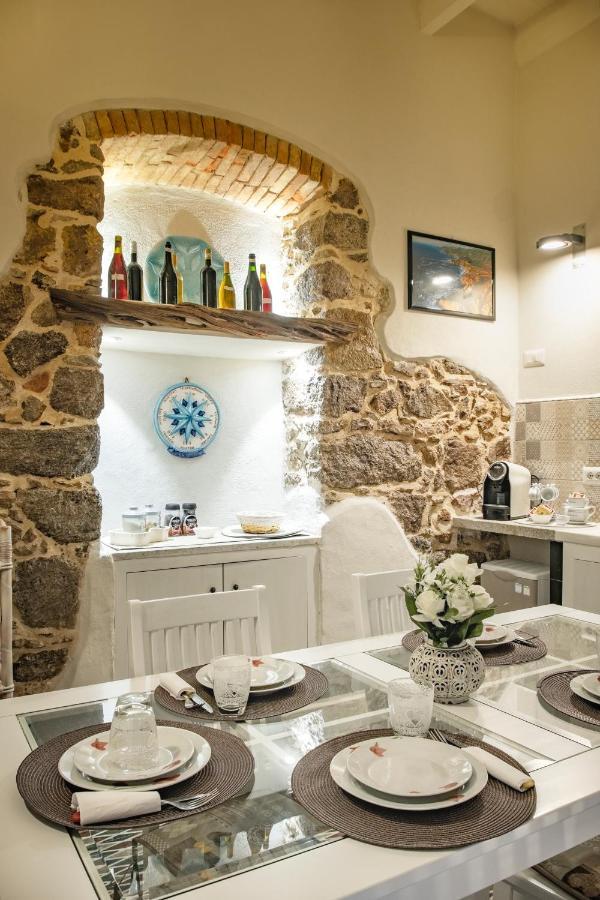 Domo Sa Barra Bed & Breakfast Sant'Antioco Ngoại thất bức ảnh