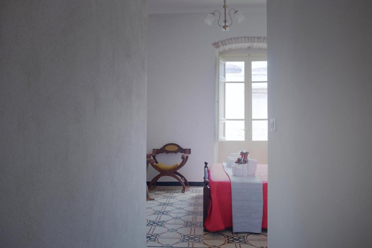 Domo Sa Barra Bed & Breakfast Sant'Antioco Ngoại thất bức ảnh