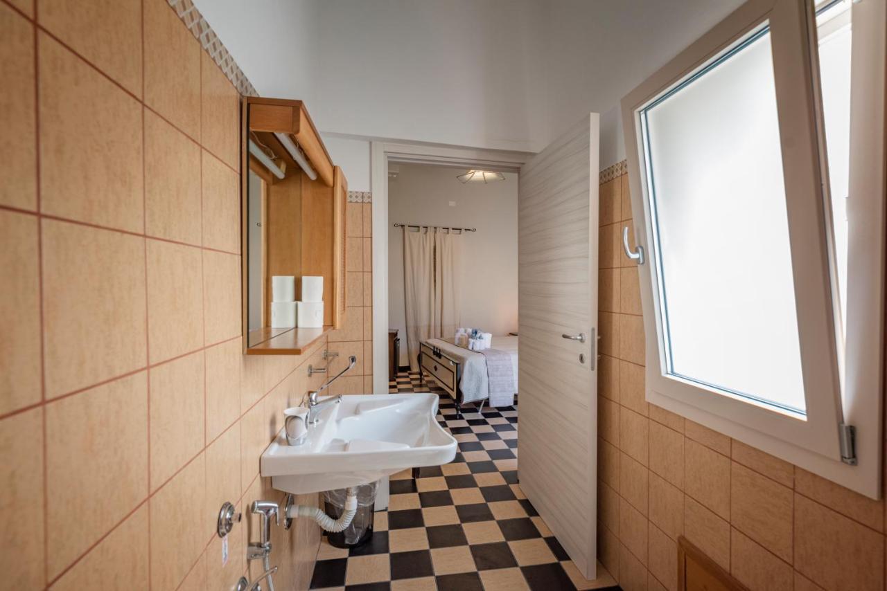 Domo Sa Barra Bed & Breakfast Sant'Antioco Ngoại thất bức ảnh